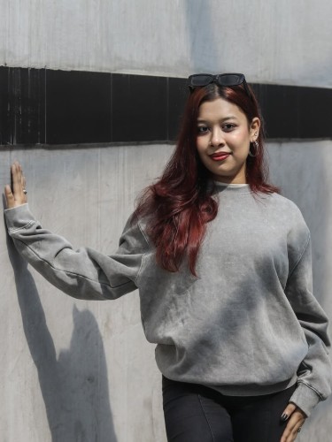 𝘼𝗖𝗜𝗗 𝗪𝗔𝗦𝗛𝗘𝗗 𝗦𝗪𝗘𝗔𝗧𝗦𝗛𝗜𝗥𝗧 — 𝗟𝗜𝗚𝗛𝗧 𝗚𝗥𝗘𝗬 𝗘𝗗𝗜𝗧𝗜𝗢𝗡