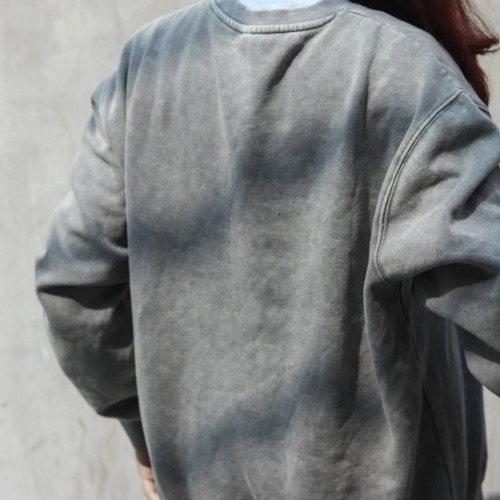 𝘼𝗖𝗜𝗗 𝗪𝗔𝗦𝗛𝗘𝗗 𝗦𝗪𝗘𝗔𝗧𝗦𝗛𝗜𝗥𝗧 — 𝗟𝗜𝗚𝗛𝗧 𝗚𝗥𝗘𝗬 𝗘𝗗𝗜𝗧𝗜𝗢𝗡